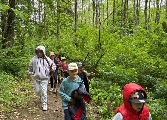 Klasowy wyjazd 1b grafika