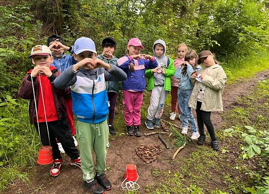 Klasowy wyjazd 1b grafika