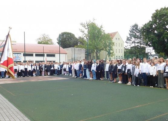 Witamy nowy rok szkolny grafika