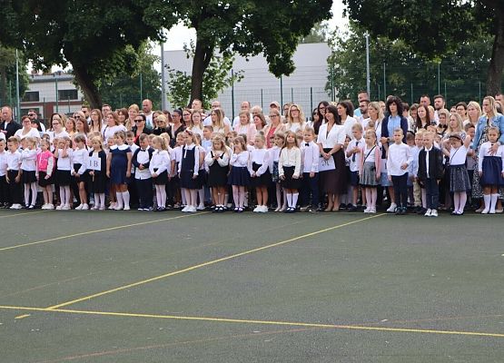 Witamy nowy rok szkolny grafika