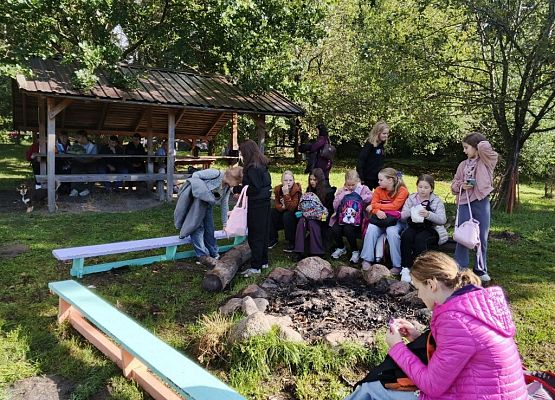 Pieszo czy na rowerze? grafika