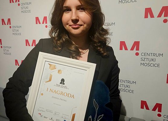 Poetycki sukces Hani grafika