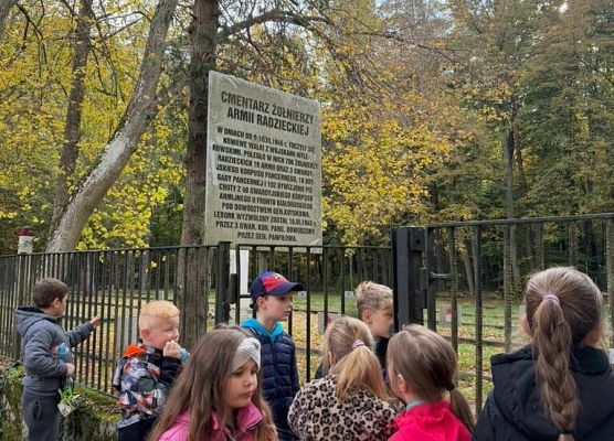 Wyjście do lasu 2c grafika