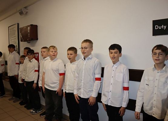 Szkoła do hymnu 2025 grafika