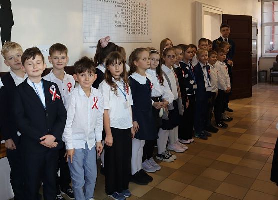 Szkoła do hymnu 2025 grafika