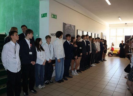 Szkoła do hymnu 2025 grafika