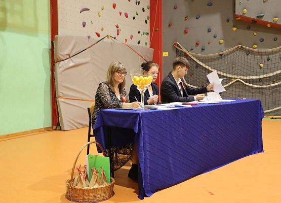 Patriotycznie, uroczyście i radośnie grafika