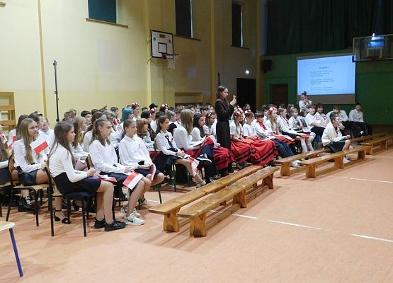 Patriotycznie, uroczyście i radośnie grafika