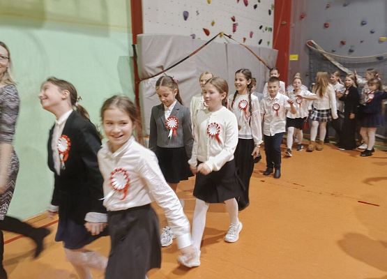 Patriotycznie, uroczyście i radośnie grafika