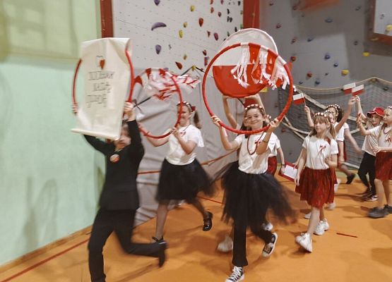 Patriotycznie, uroczyście i radośnie grafika