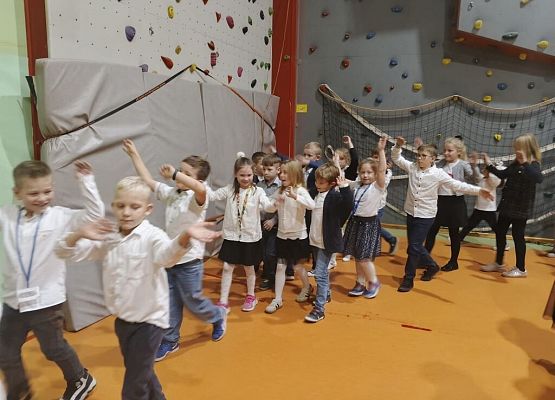 Patriotycznie, uroczyście i radośnie grafika