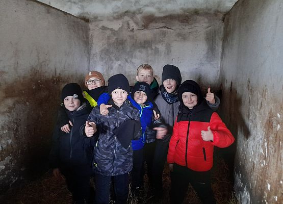 Wycieczka klas 1c i 3b do Stadniny „Ewro” w Małoszycach grafika