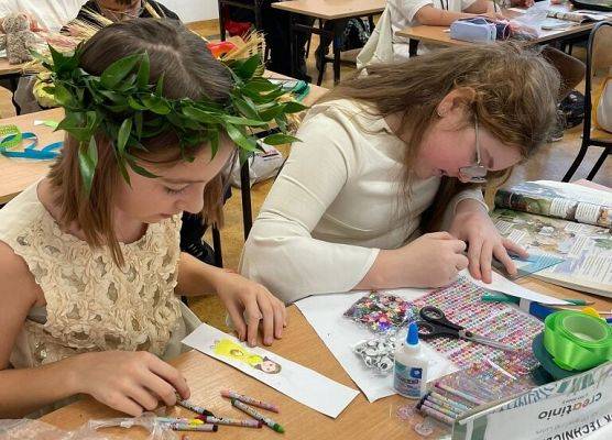 Historia może być ciekawa! grafika