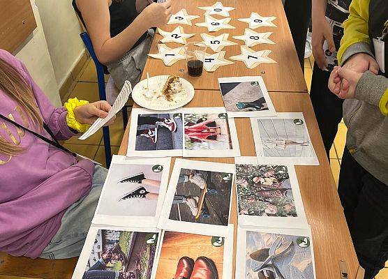 Andrzejkowe szaleństwa klasy 5a grafika