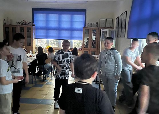 Andrzejkowe szaleństwa klasy 5a grafika