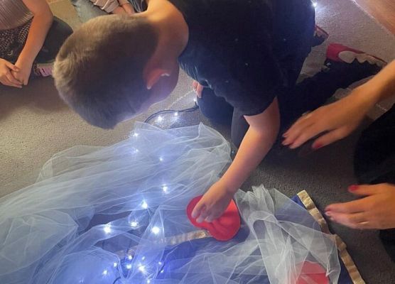 Andrzejkowe wróżby najmłodszych grafika