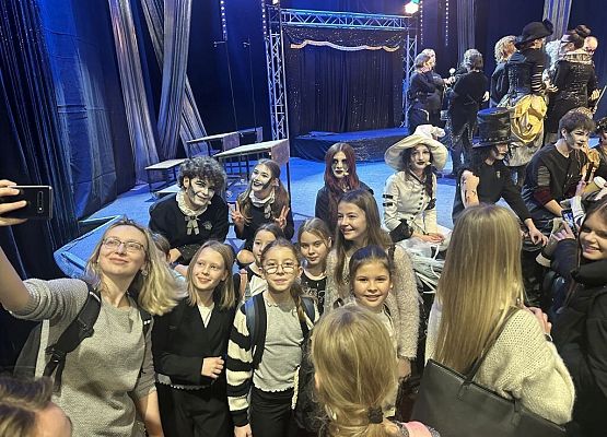 IVc w Teatrze Komedii Valldal grafika