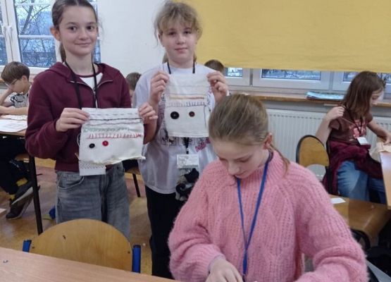 Manualne umiejętności na zajęciach z techniki w klasach IV-VI grafika