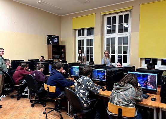 Kosmicznie w LO 1 grafika