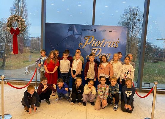 Muzyczna uczta w teatrze grafika