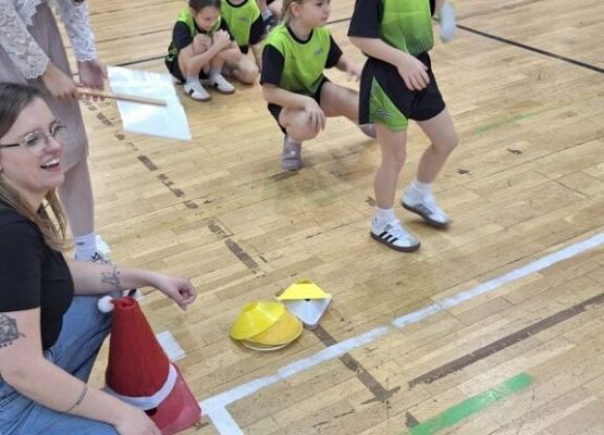 „Lęborskie pierwszaki to fajne dzieciaki” – zawody sportowe grafika