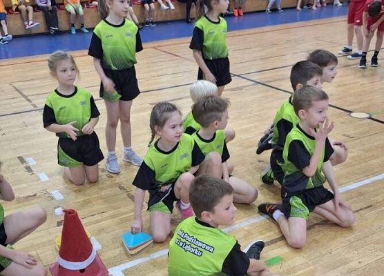 „Lęborskie pierwszaki to fajne dzieciaki” – zawody sportowe grafika
