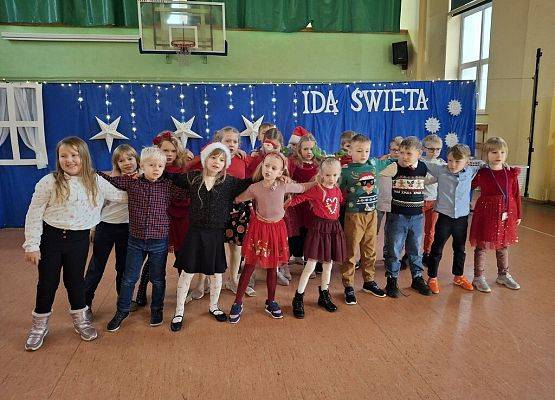 Festiwal świateczny klas 1-3 grafika