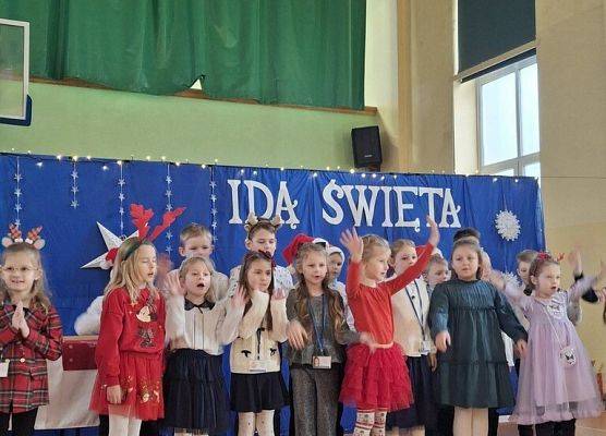 Festiwal świateczny klas 1-3 grafika