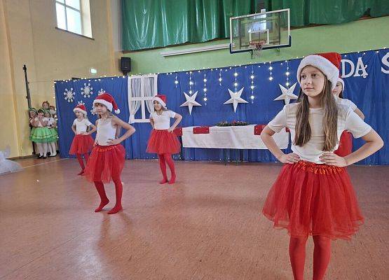 Festiwal świateczny klas 1-3 grafika