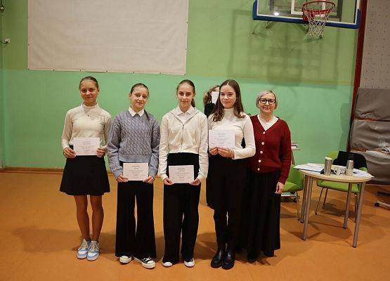 Pierwsze półrocze już za nami grafika