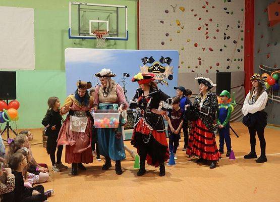 Bal karnawałowy grafika