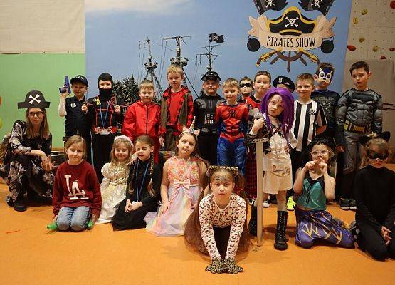 Bal karnawałowy grafika