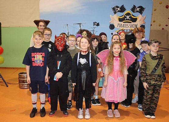 Bal karnawałowy grafika