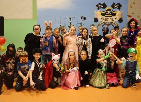 Bal karnawałowy grafika