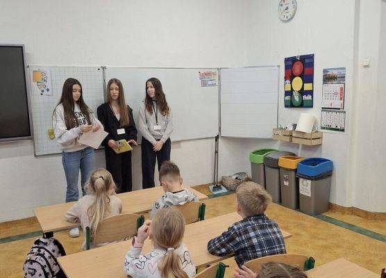 Luty z Cukierkiem, czyli „książki z pazurem” w klasie 2a! grafika