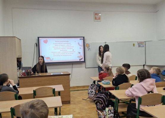 Luty z Cukierkiem, czyli „książki z pazurem” w klasie 2a! grafika