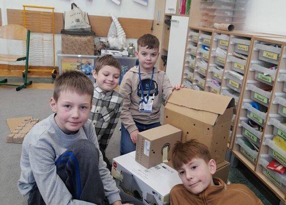 Średniowieczne zamki oczami trzecioklasistów grafika