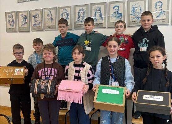 Królewskie skrzynie grafika