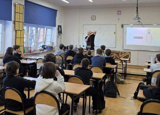 Sukcesu nie mierzy się oceną grafika