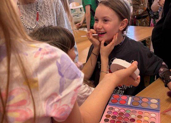 Dzień Kobiet w 2c i 2d grafika