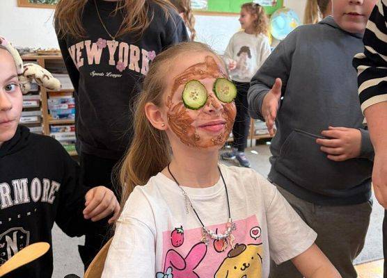 Dzień Kobiet w 2c i 2d grafika