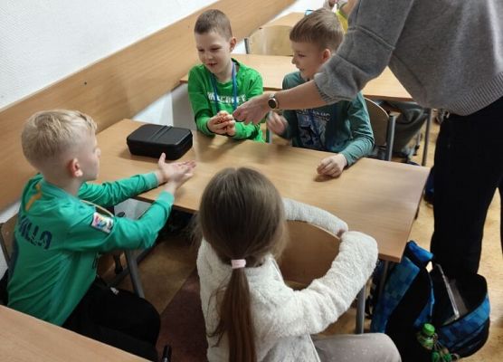 Warsztaty o autyzmie grafika