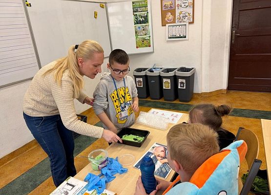 Warsztaty o autyzmie grafika