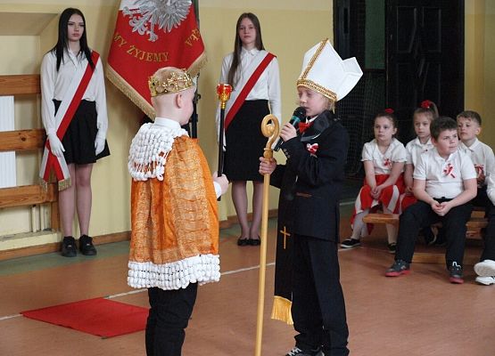 Święta majowe grafika