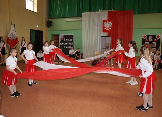 Święta majowe grafika