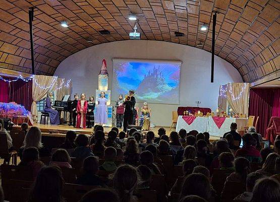 Śpiąca Królewna muzycznie grafika