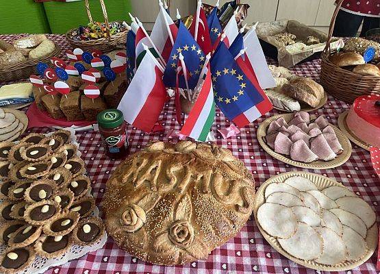 Projekt Erasmus+ w naszej szkole grafika