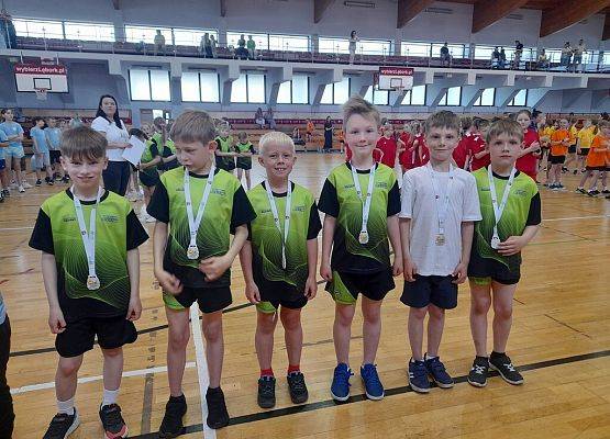 Turniej sportowy „Kto z nas prędzej i lepiej” grafika