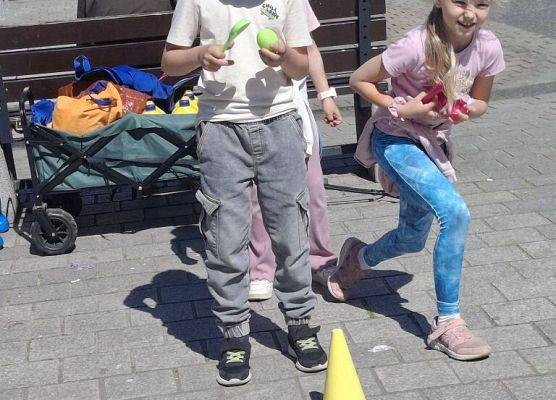 Piknik Literacki z biblioteką grafika