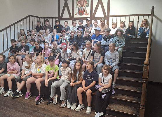 4b i 4c  w grodzie Kopernika grafika